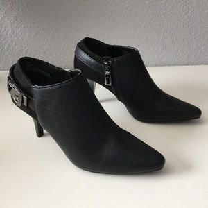 April by Italian Shoemakers